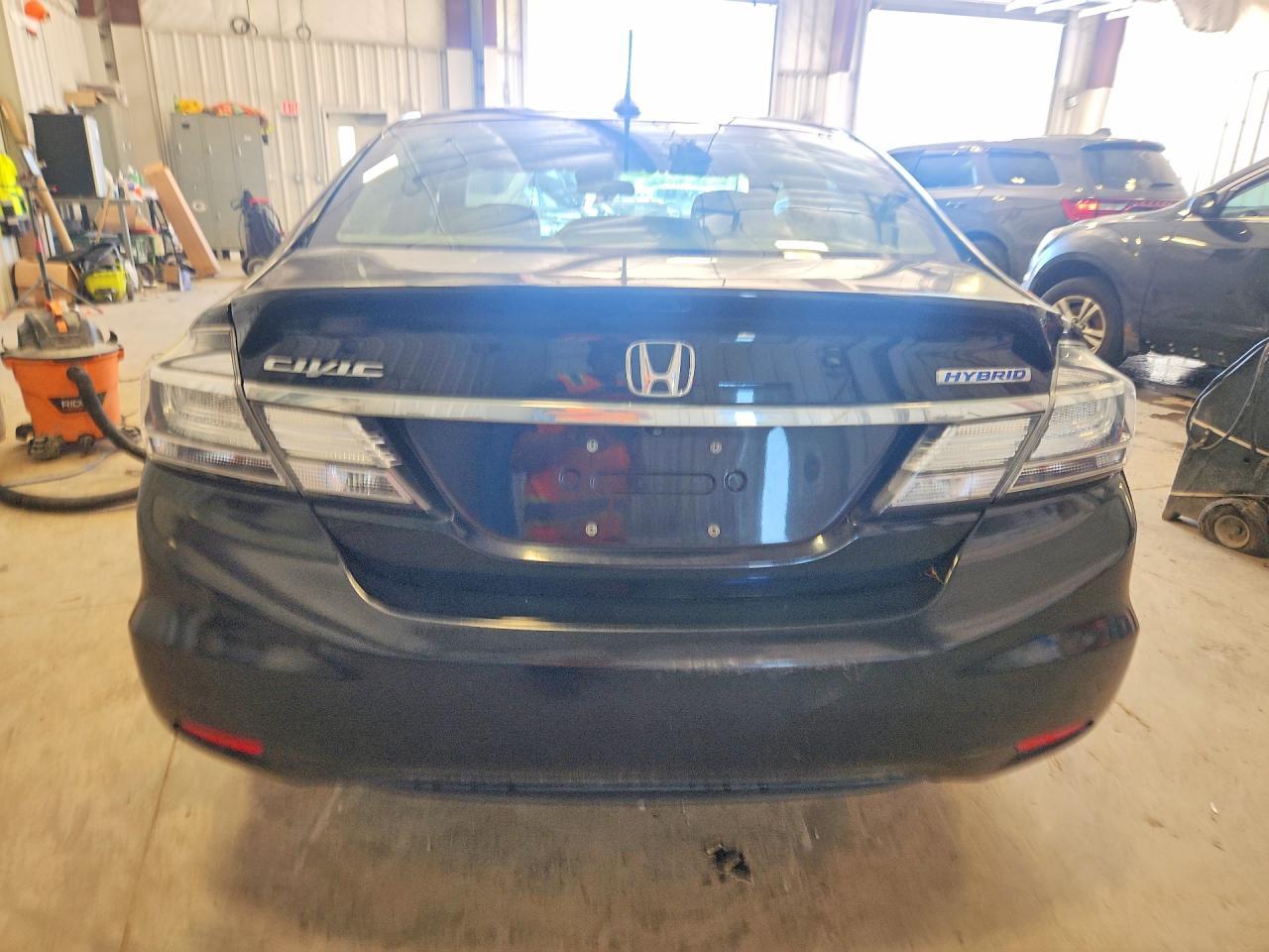 2015 Honda Civic Hybrid L - Image 6