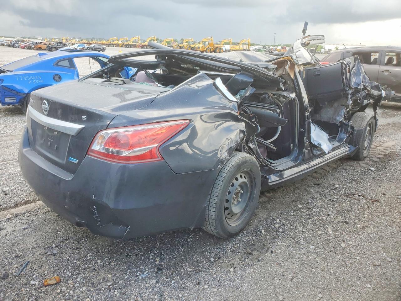 2013 Nissan Altima 2.5 - Image 3
