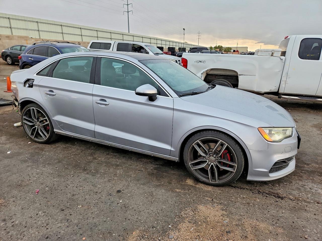 2016 Audi S3 Premium Plus - Фото 4