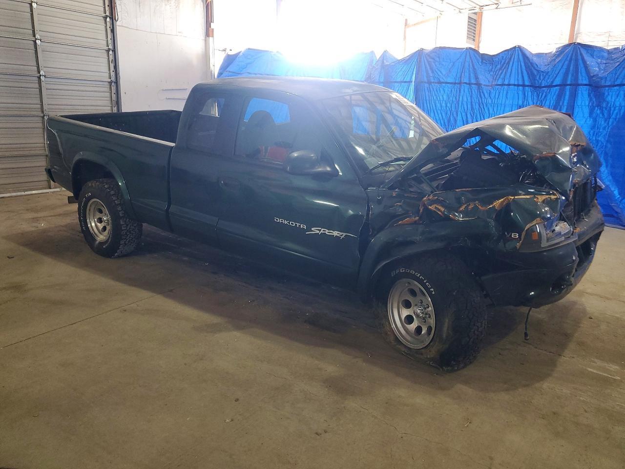 1999 Dodge Dakota - Image 4