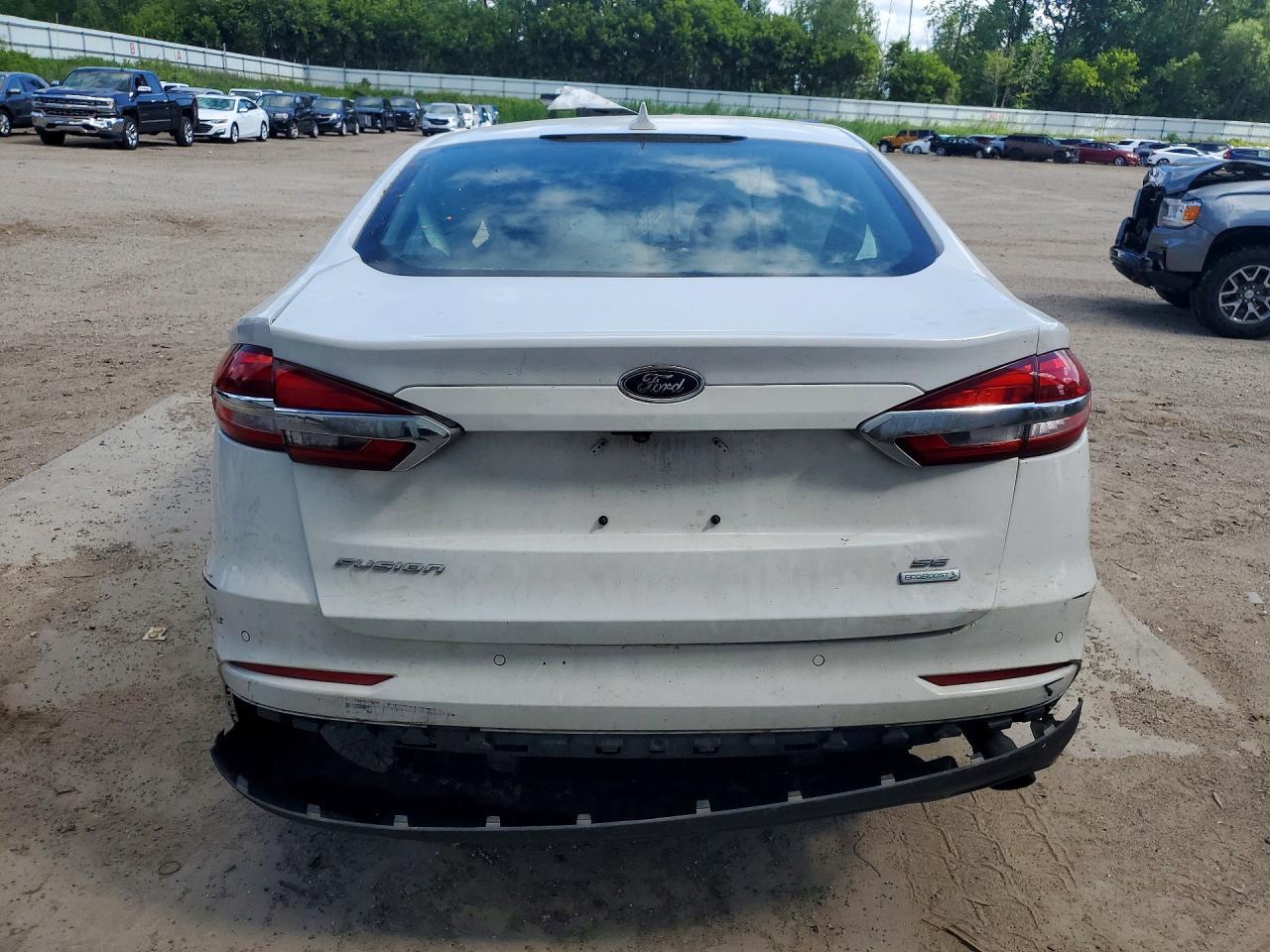 2019 Ford Fusion Se - Фото 6