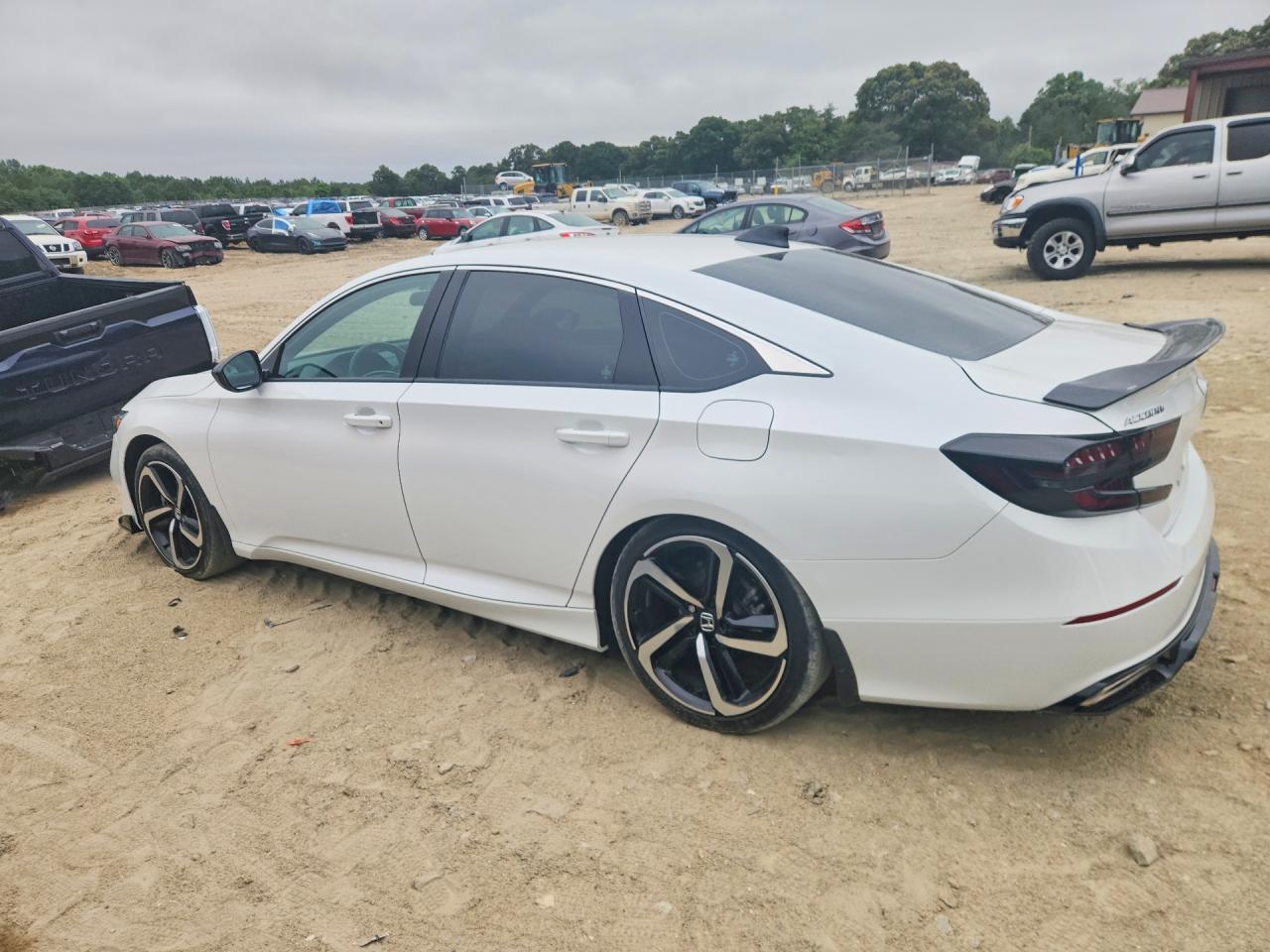2021 Honda Accord Sport - Фото 2