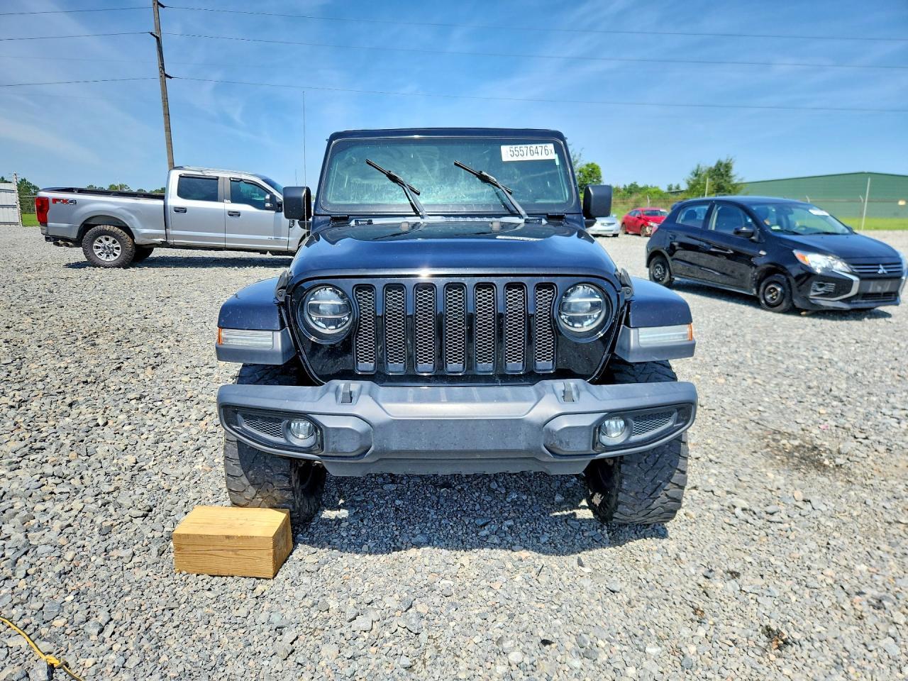 2020 Jeep Wrangler Unlimited Sahara - Фото 5
