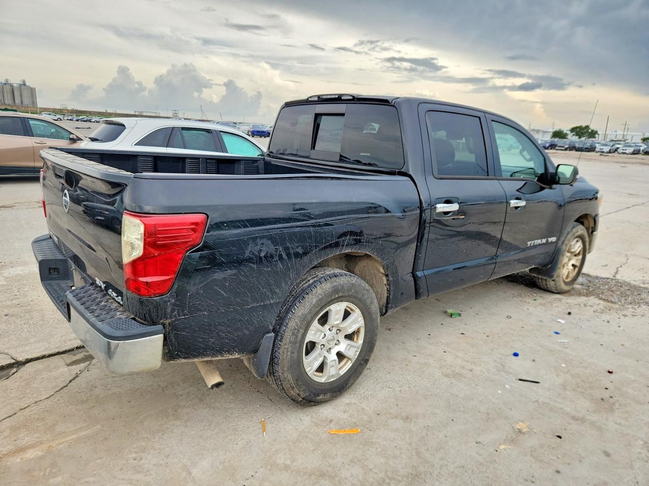 2019 Nissan Titan Sv - Фото 3