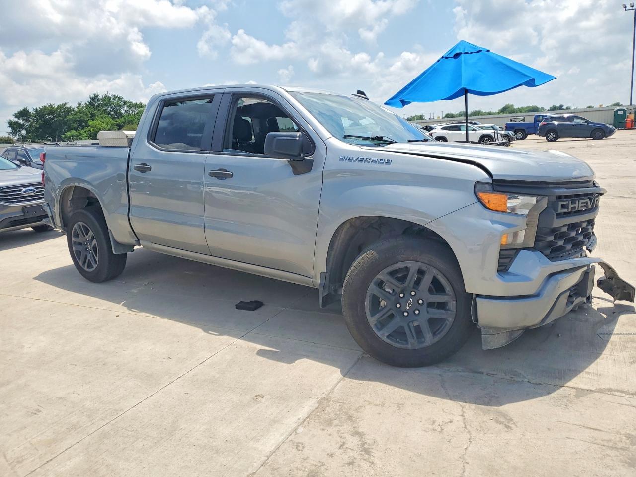 2023 Chevrolet Silverado C1500 Custom - Фото 4