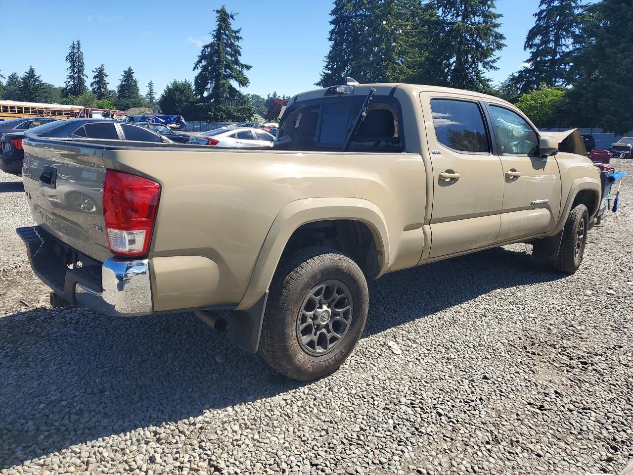 2017 Toyota Tacoma Sr5 V6 - Фото 3