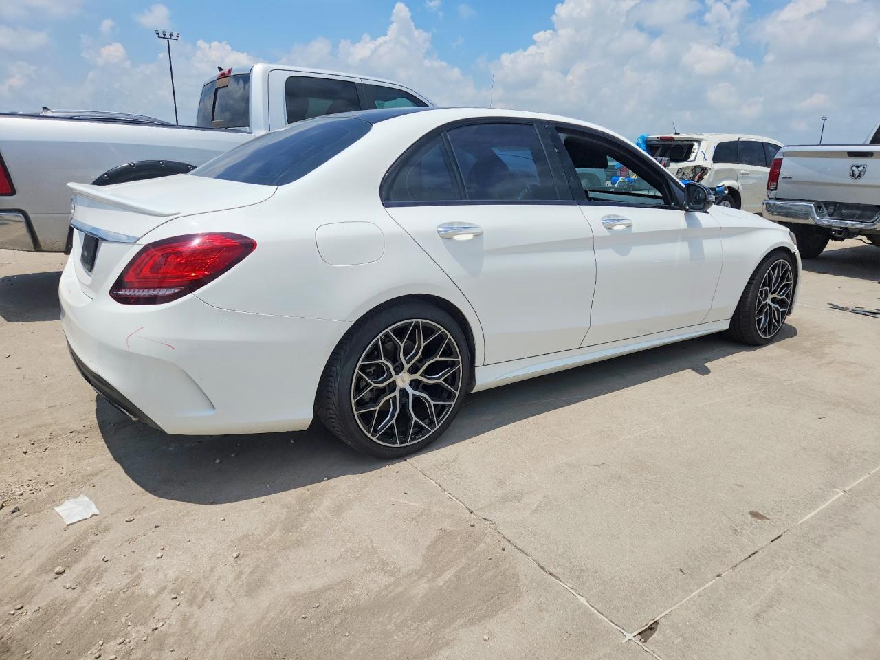2019 Mercedes-Benz C 300 - Image 3