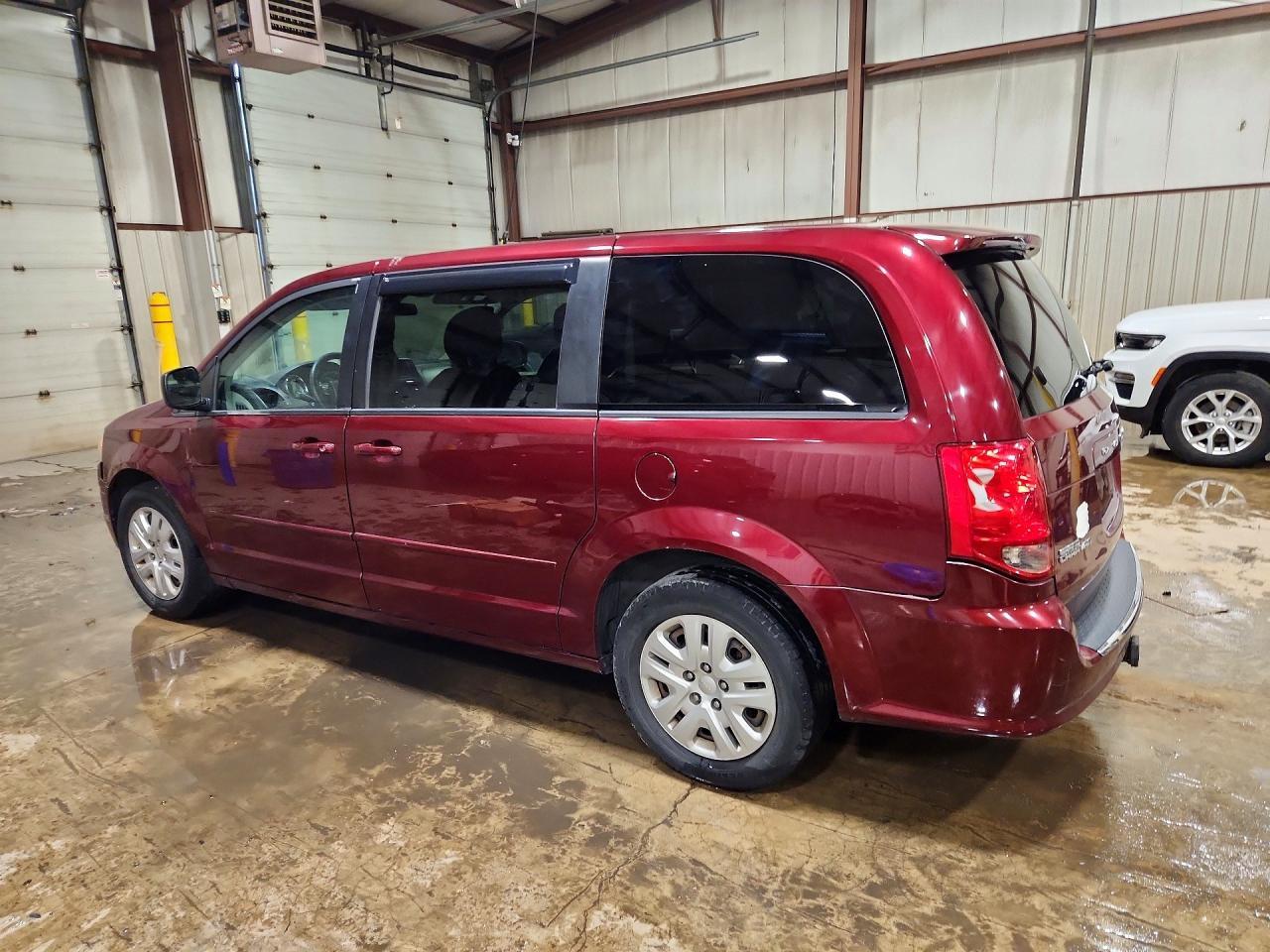 2017 Dodge Grand Caravan Se - Фото 2