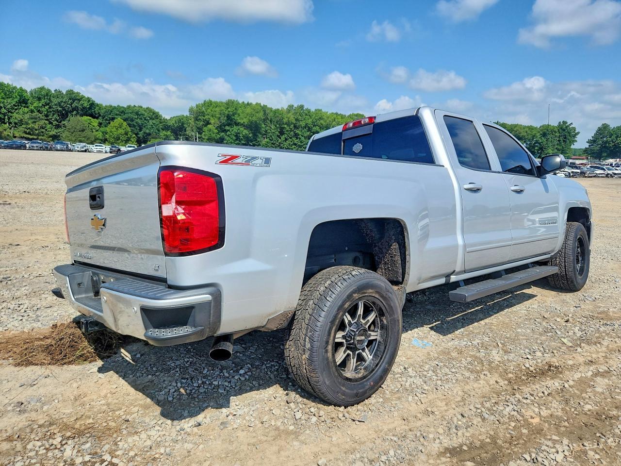 2017 Chevrolet Silverado K1500 Lt - Фото 3