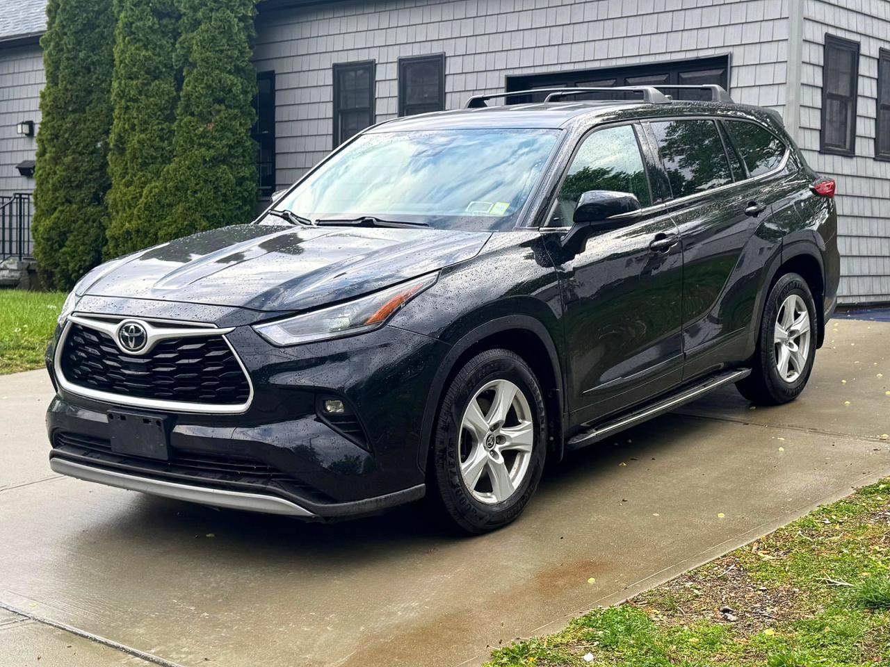 2022 Toyota Highlander Le - Фото 2