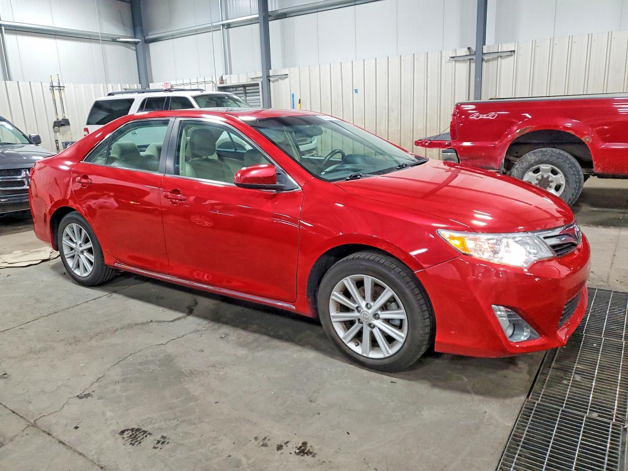 2012 Toyota Camry Xle - Фото 4