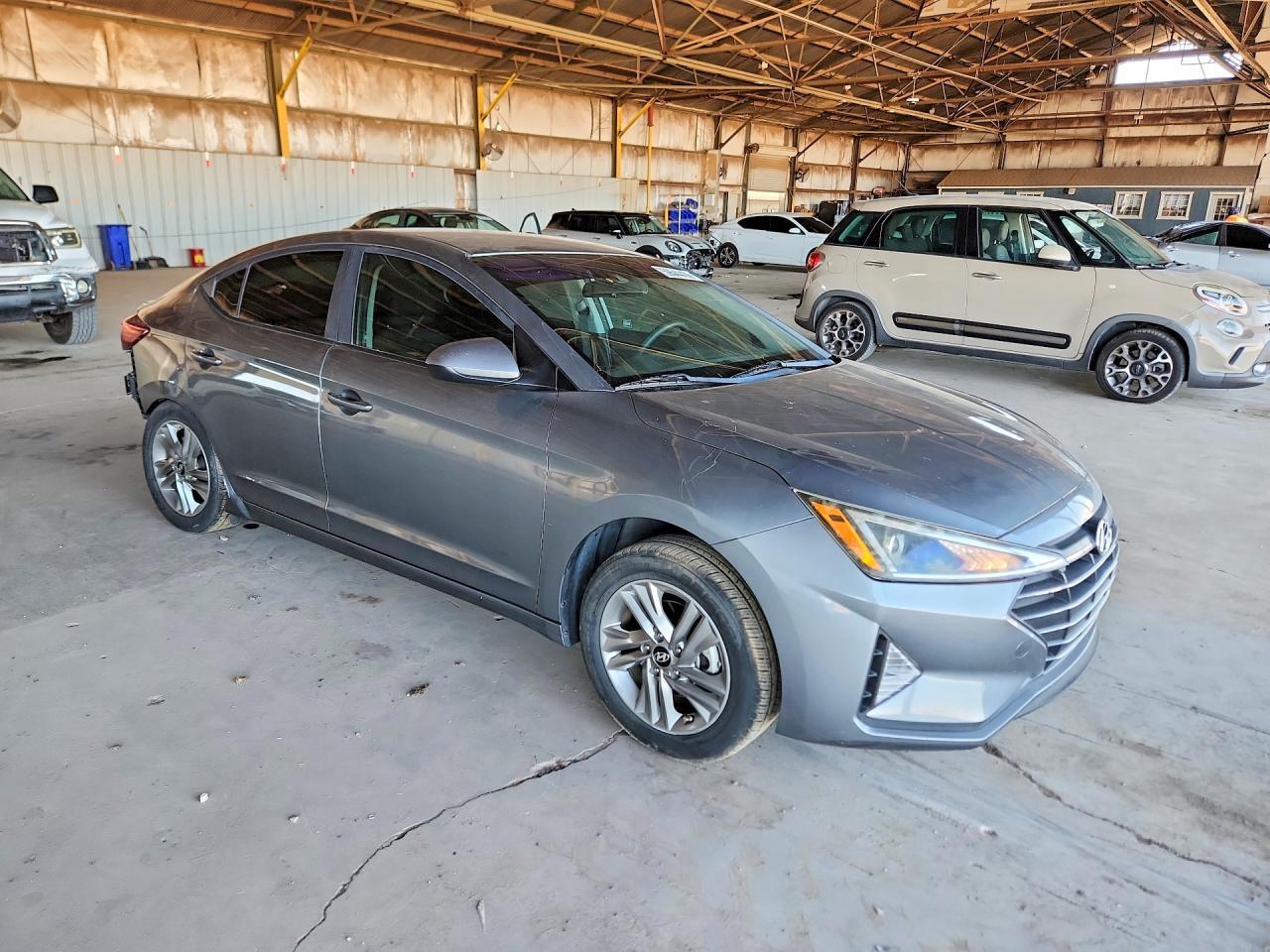 2019 Hyundai Elantra Sel - Фото 4