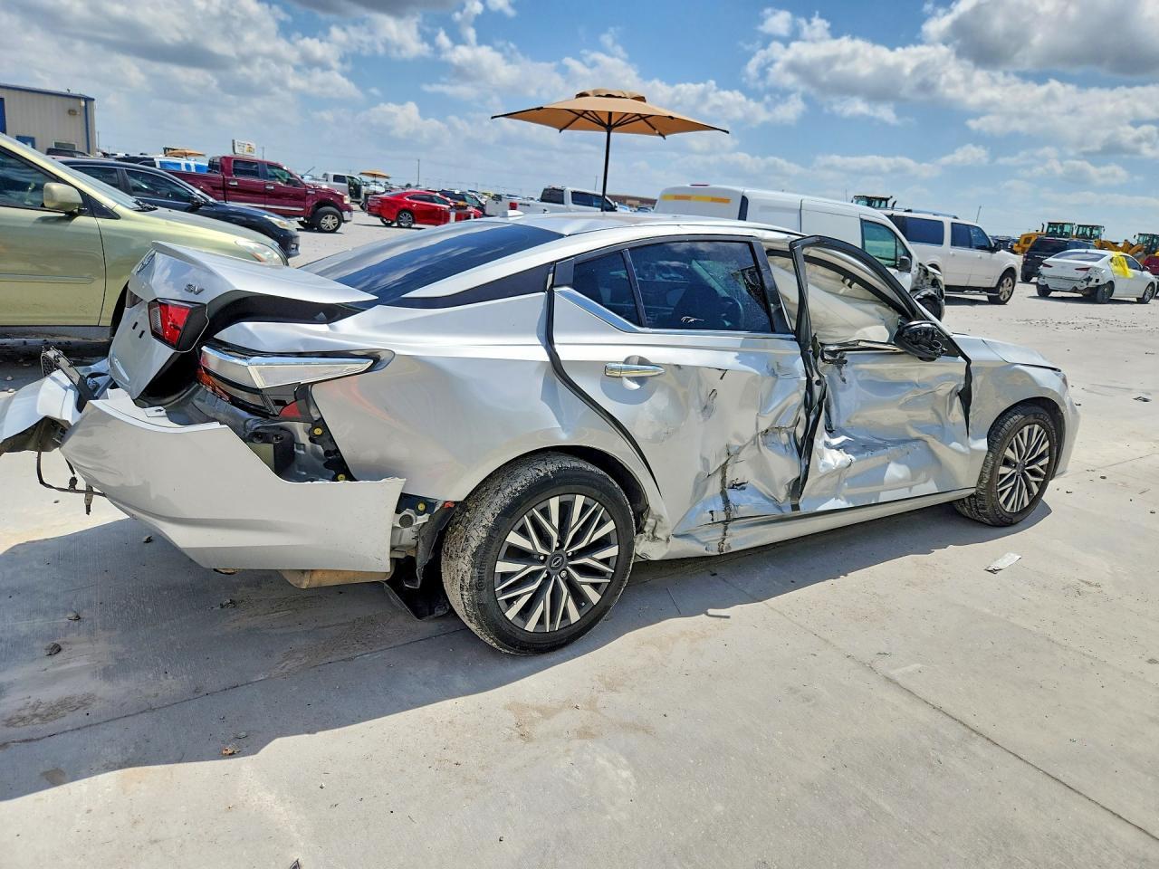 2024 Nissan Altima Sv - Фото 3