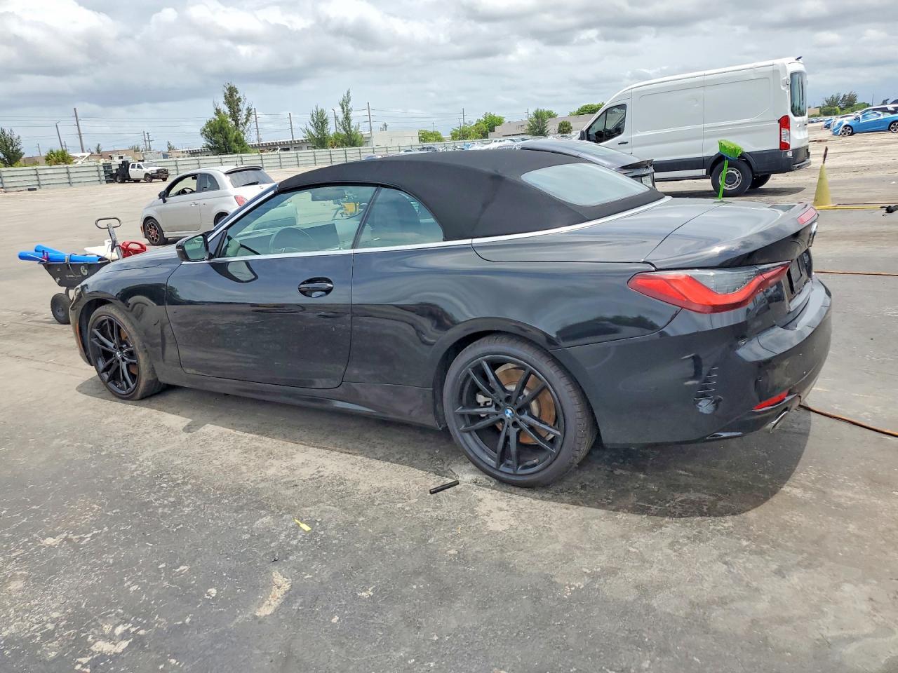 2024 BMW 430Xi - Фото 2