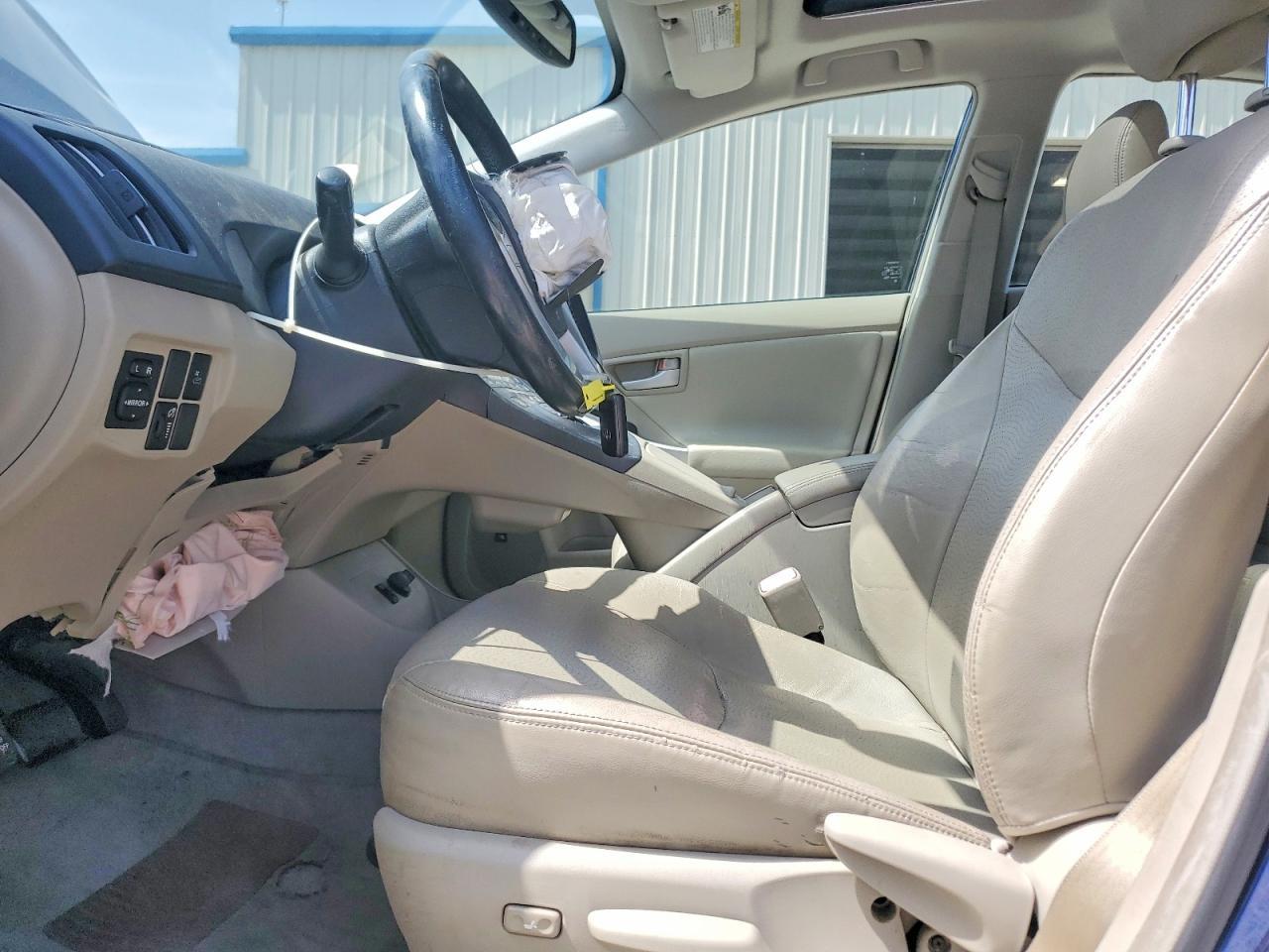 2010 Toyota Prius Iv - Фото 7