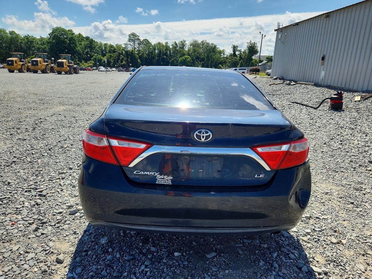 2015 Toyota Camry Le - Image 6