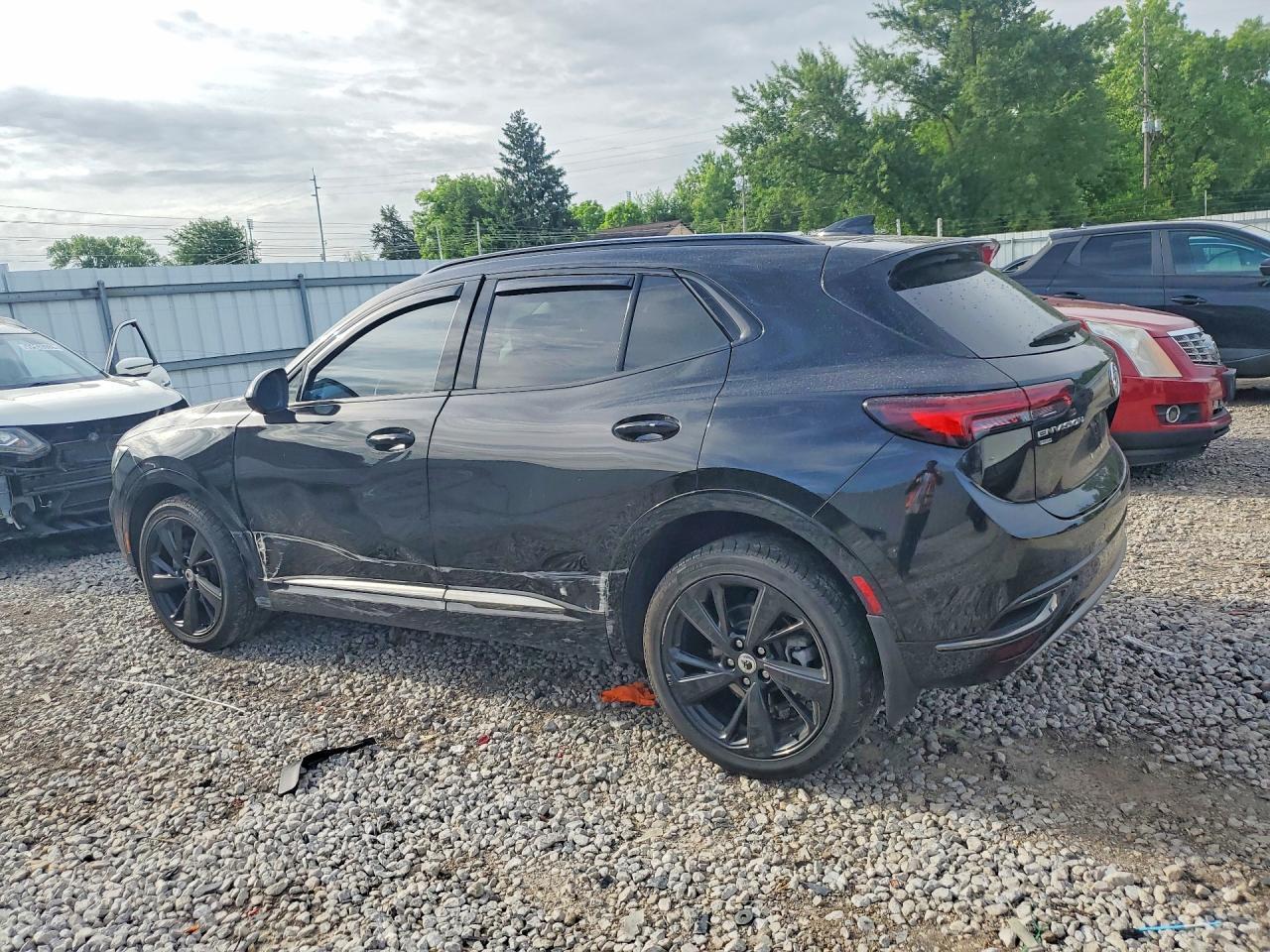 2021 Buick Envision Essence - Фото 2
