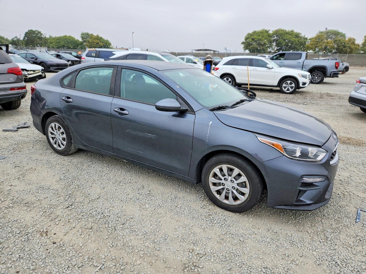 2021 Kia Forte Fe - Image 4