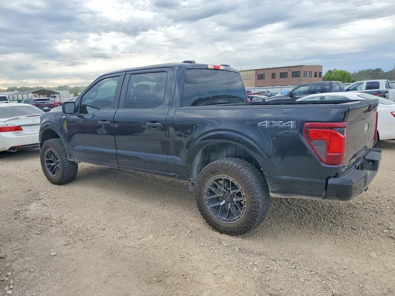2025 Ford F150 Stx - Фото 2