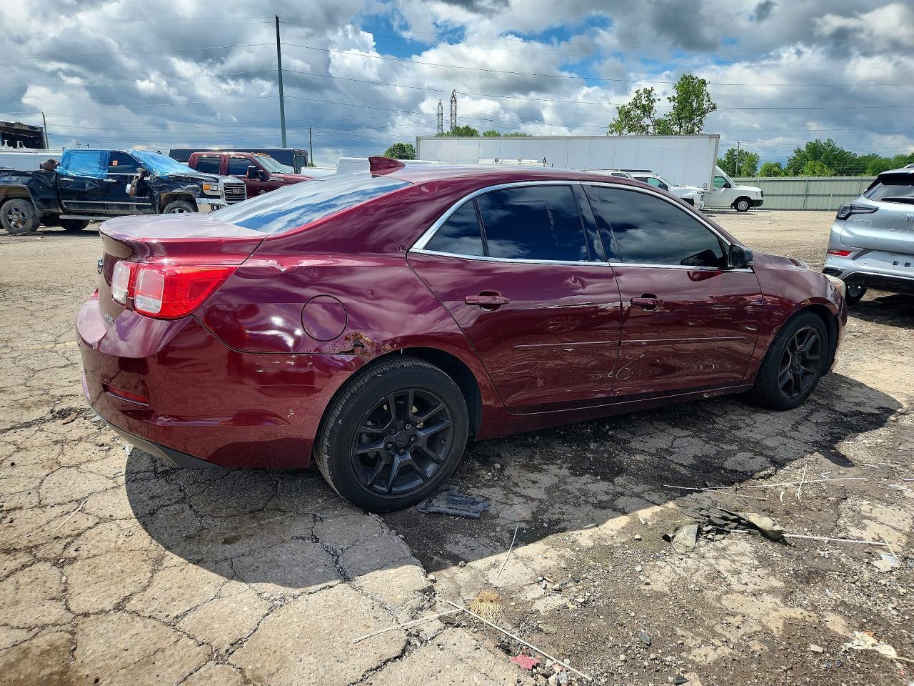 2015 Chevrolet Malibu 1Lt - Фото 3