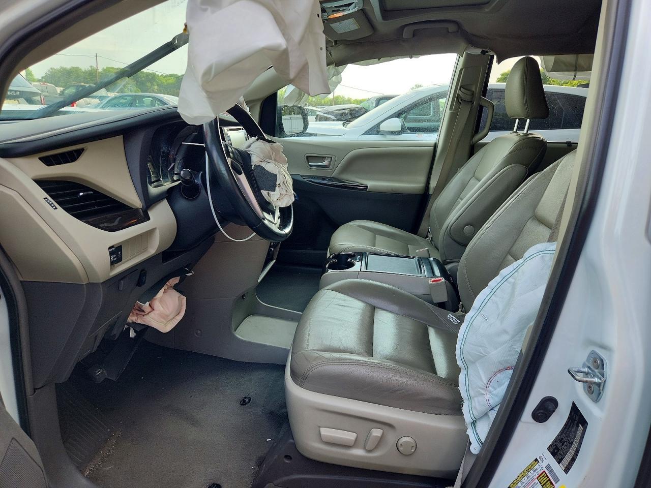 2019 Toyota Sienna Xle 7-Passenger - Фото 7