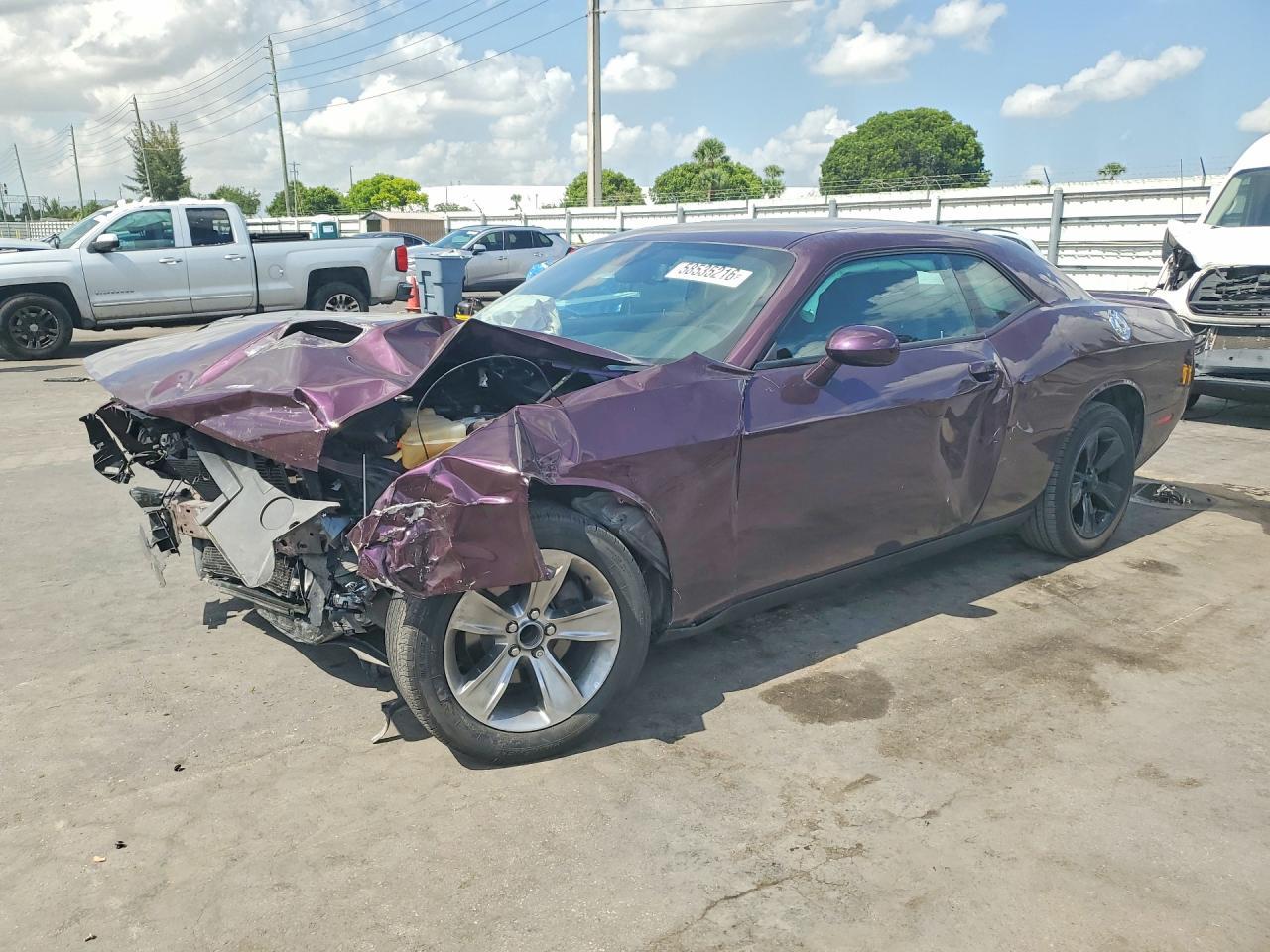 2020 Dodge Challenger Sxt