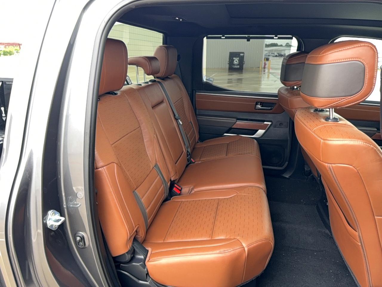 2024 Toyota Tundra 1794 Edition - Фото 6
