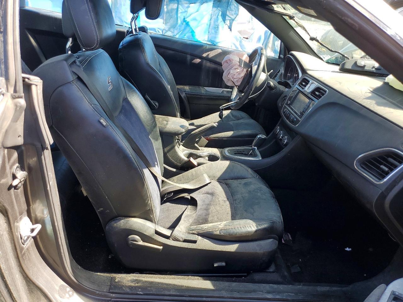 2012 Chrysler 200 S - Фото 7