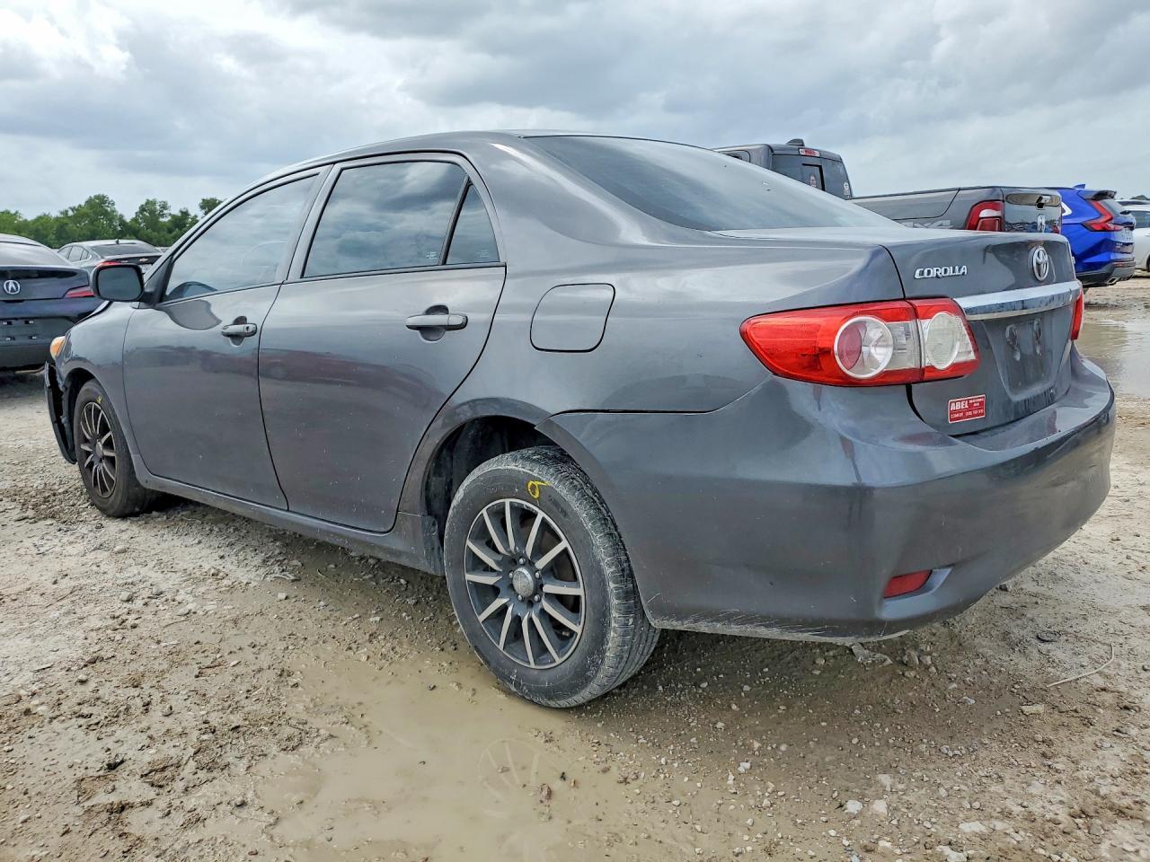 2012 Toyota Corolla L - Фото 2