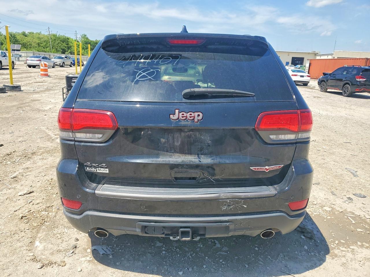 2018 Jeep Grand Cherokee Trailhawk - Image 6