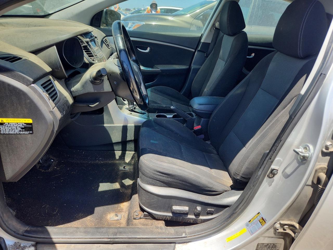 2016 Hyundai Elantra Gt Base - Фото 7