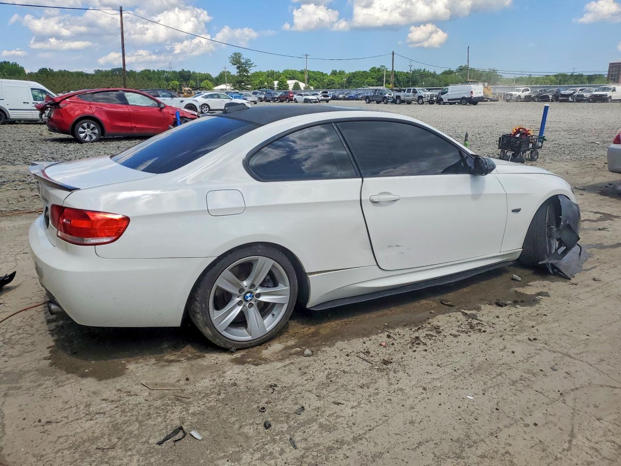 2009 BMW 335 I - Фото 3