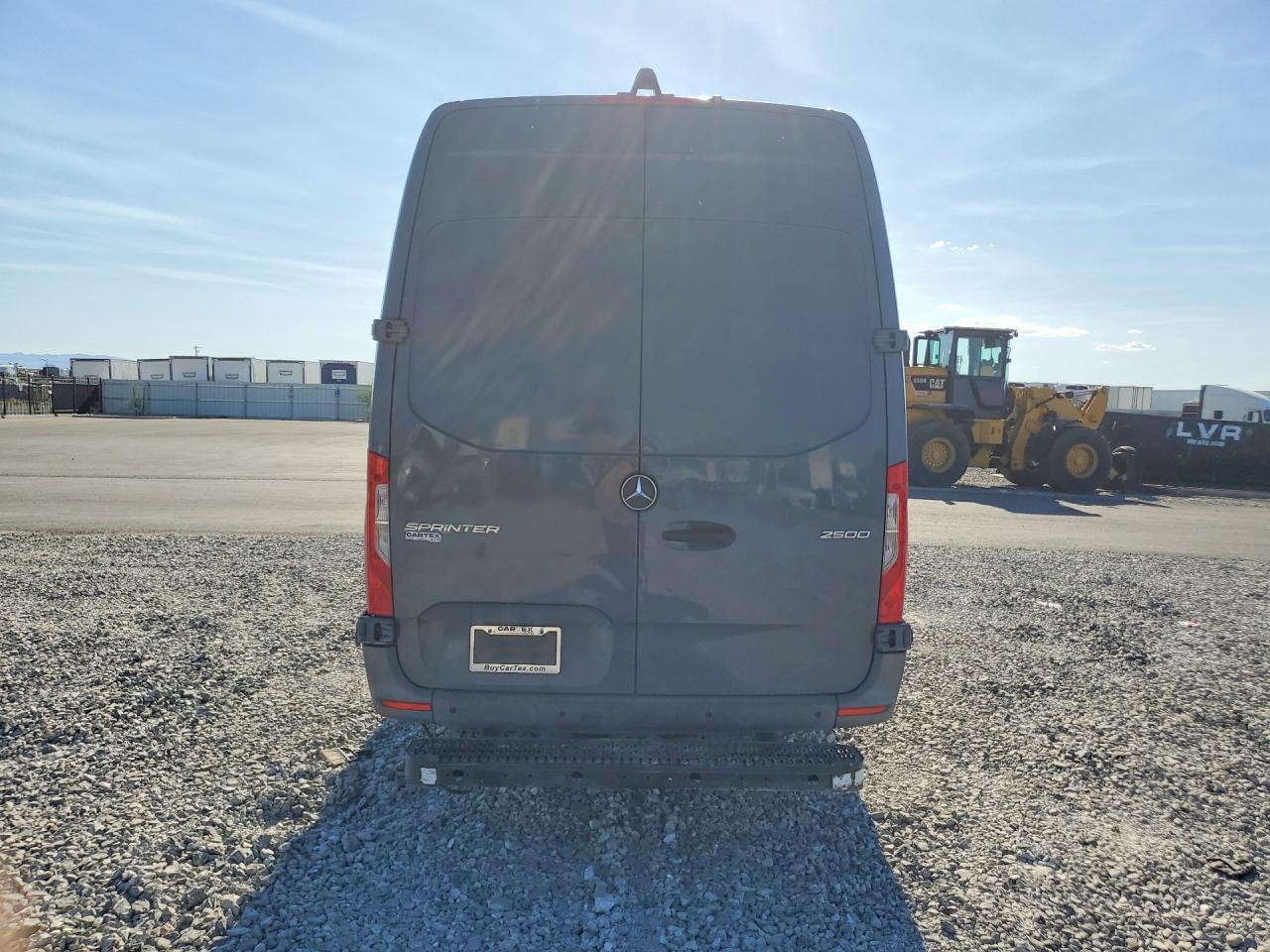 2019 Mercedes-Benz Sprinter 2500 - Image 6