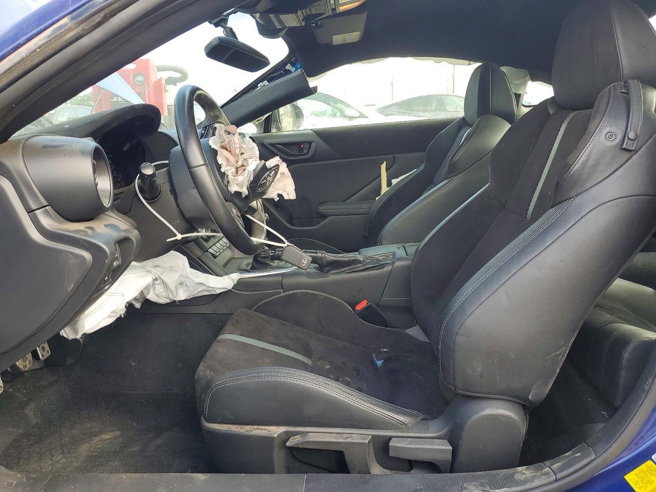 2025 Toyota Gr86 Premium - Фото 7