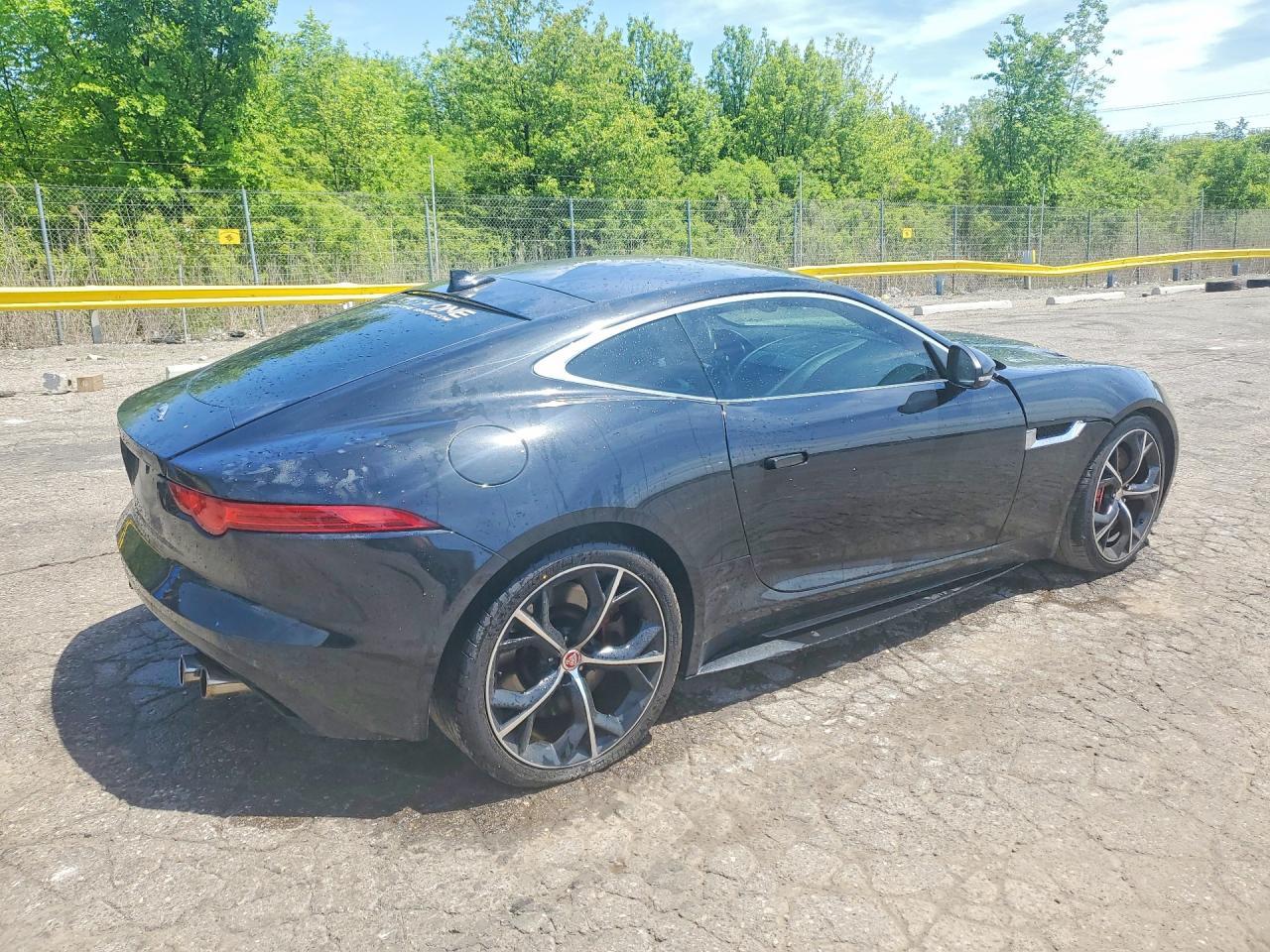 2017 Jaguar F-Type R - Фото 3