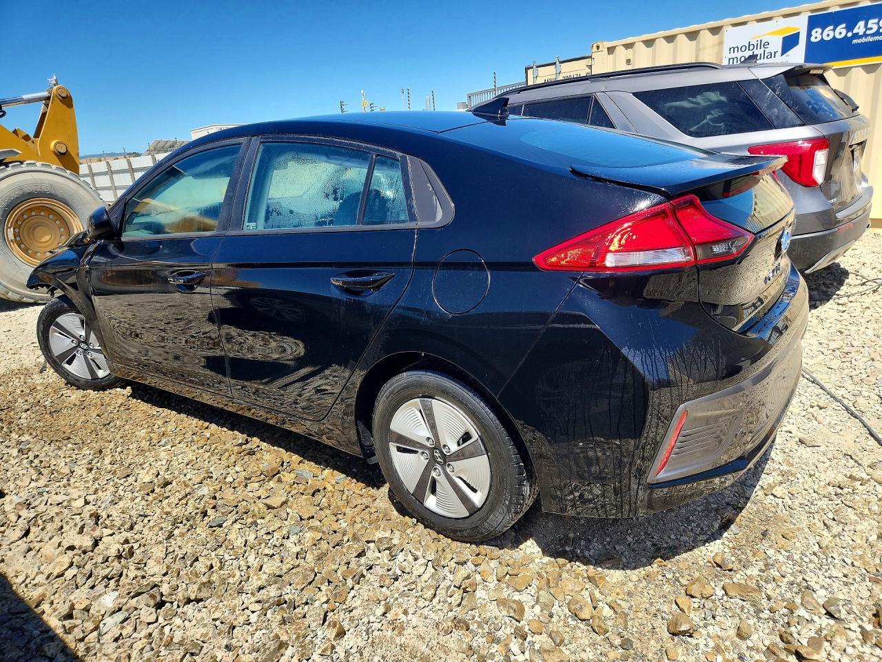 2021 Hyundai Ioniq Blue Hybrid - Фото 2
