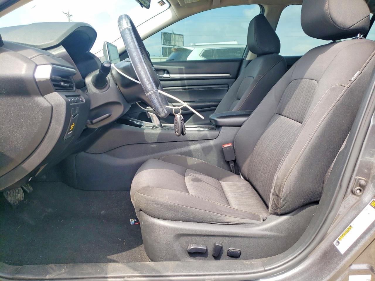 2021 Nissan Altima Sv - Image 7