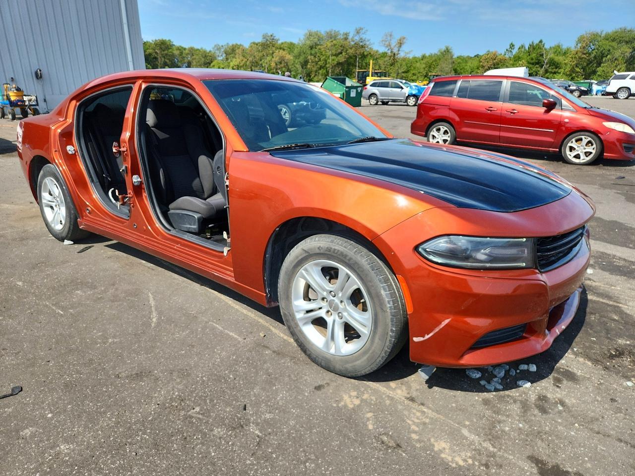 2020 Dodge Charger Sxt - Фото 4