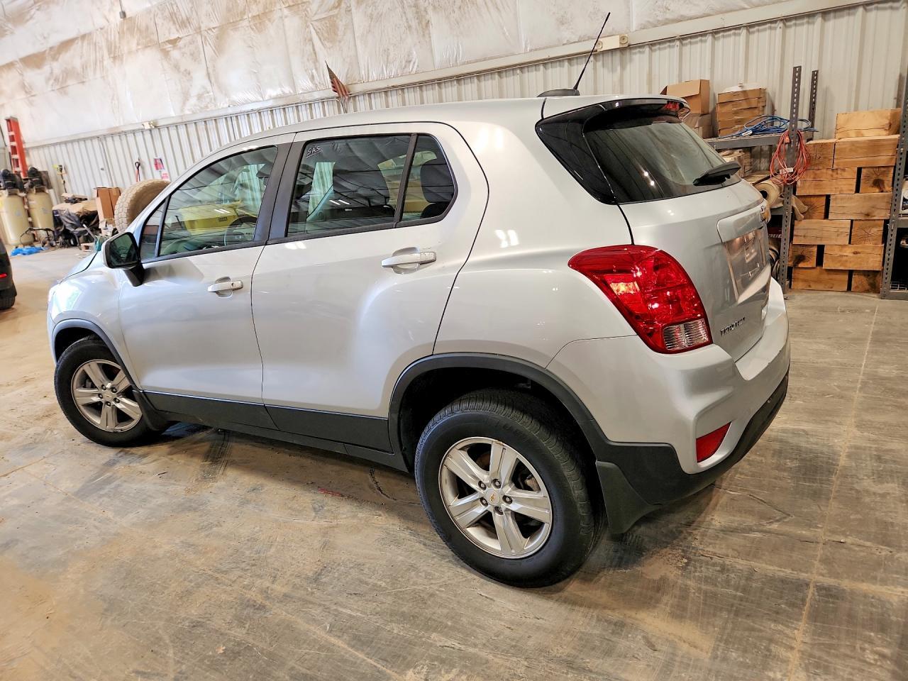 2018 Chevrolet Trax Ls - Image 2
