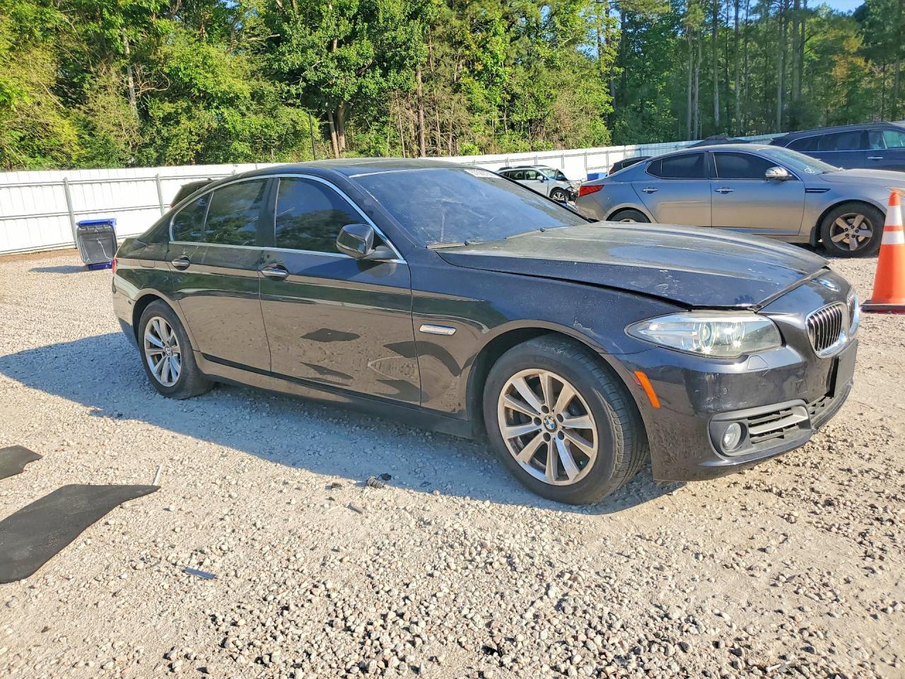 2016 BMW 528 Xi - Image 4