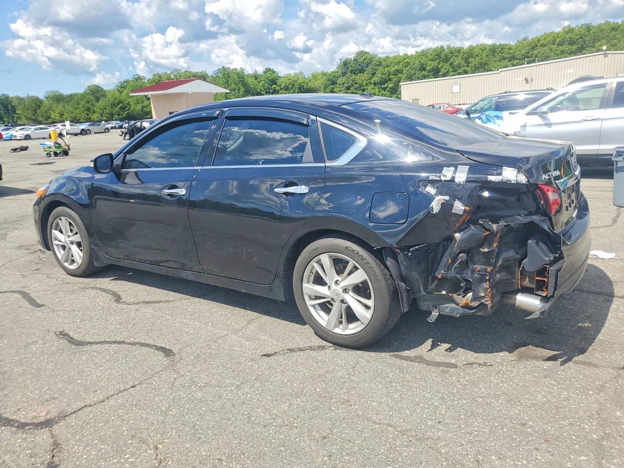 2017 Nissan Altima 2.5 - Image 2