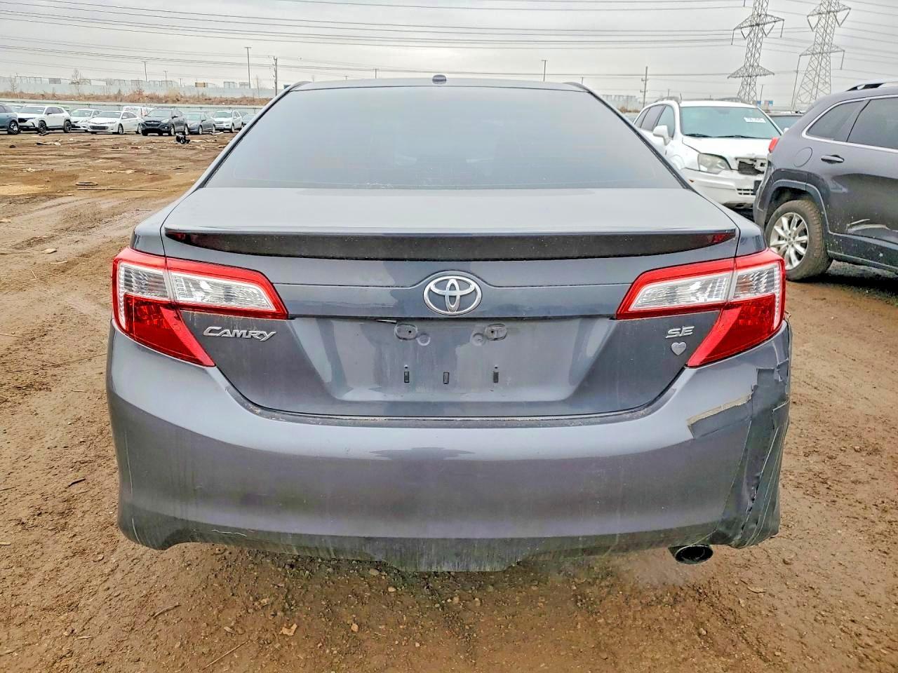 2012 Toyota Camry Se - Фото 6