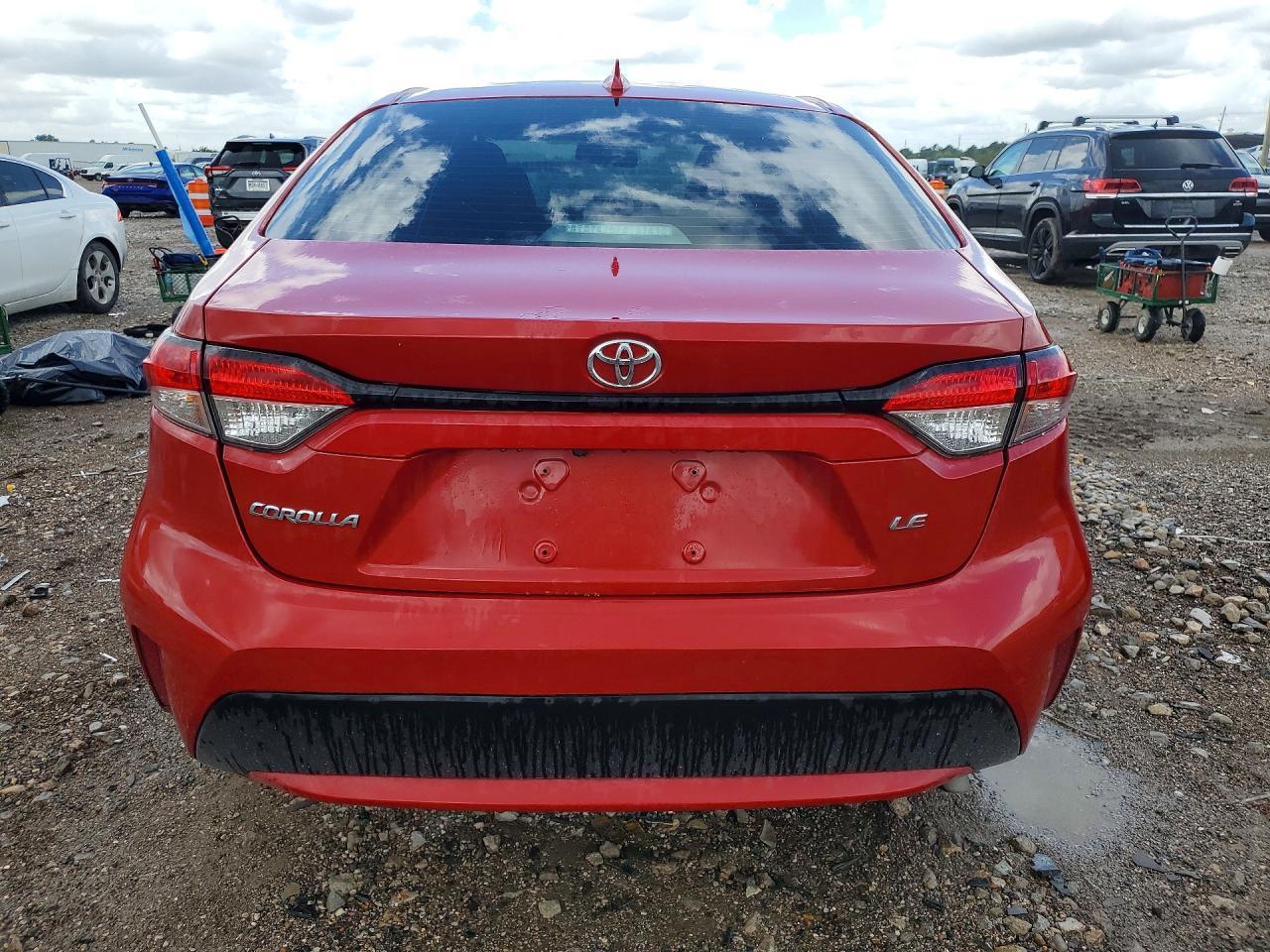 2020 Toyota Corolla Le - Image 6
