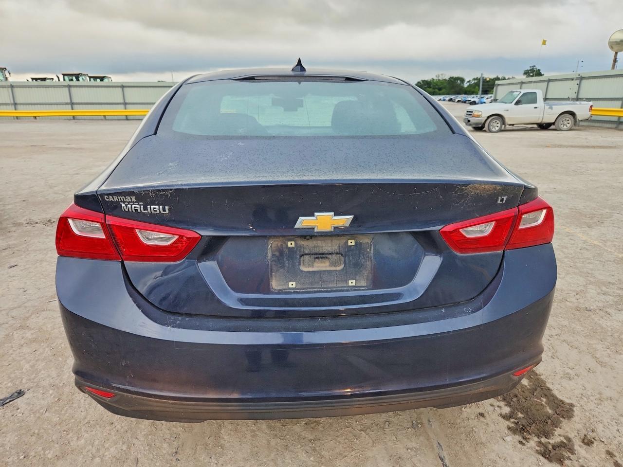 2018 Chevrolet Malibu Lt - Image 6