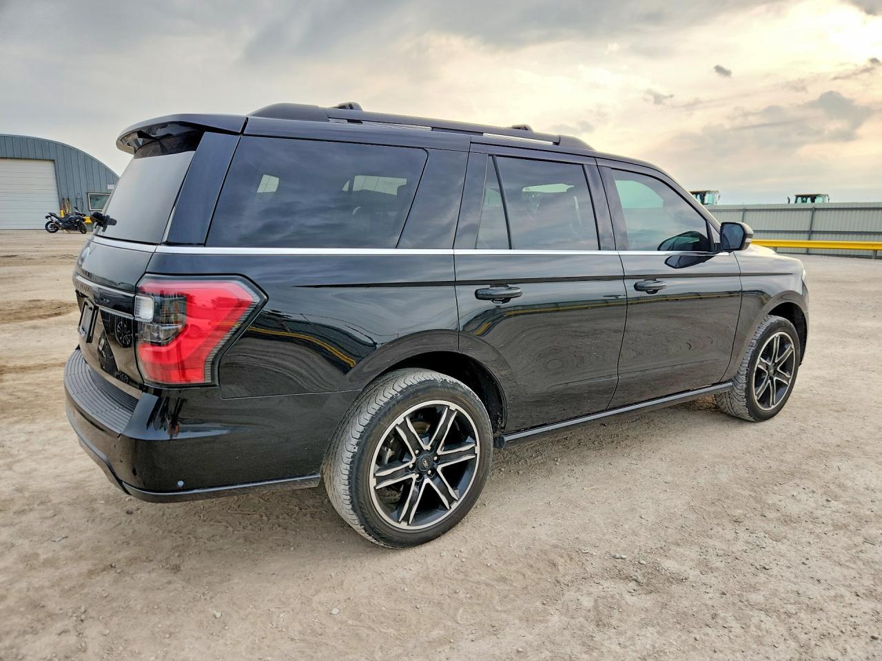 2019 Ford Expedition Limited - Фото 3