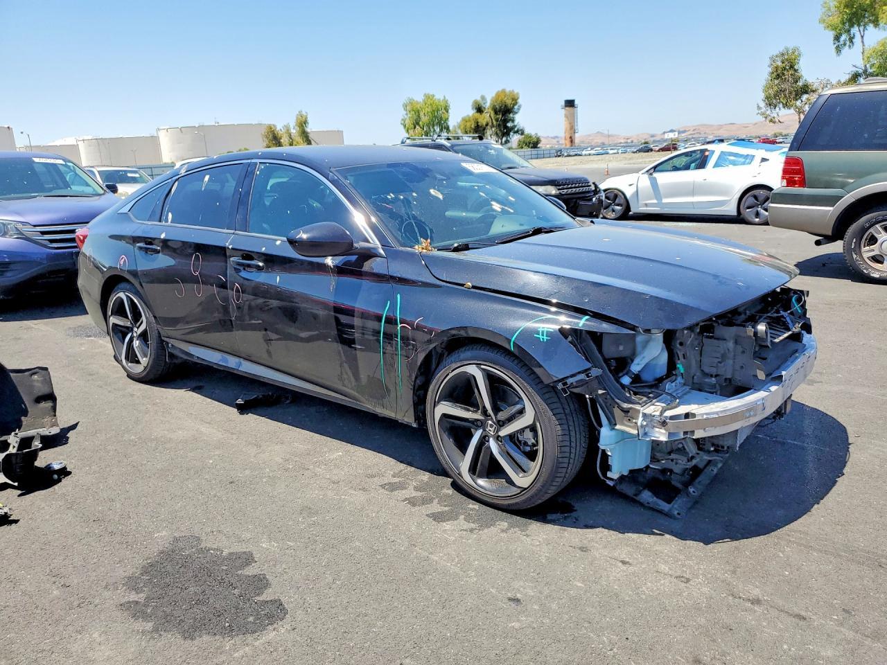 2021 Honda Accord Sport - Image 4