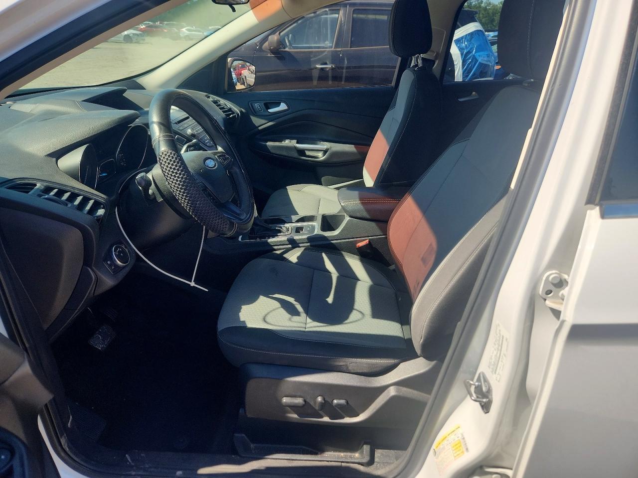 2017 Ford Escape - Image 7