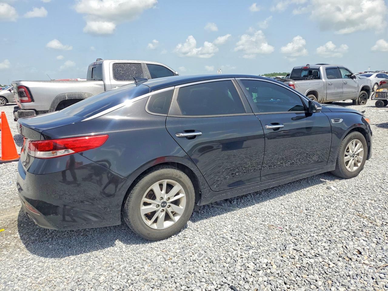 2016 Kia Optima Lx - Фото 3