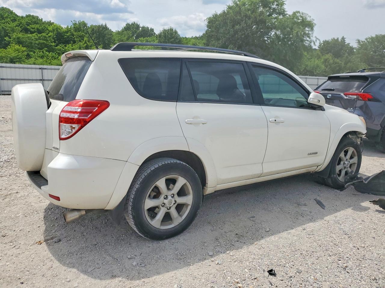 2012 Toyota Rav4 Limited - Фото 3