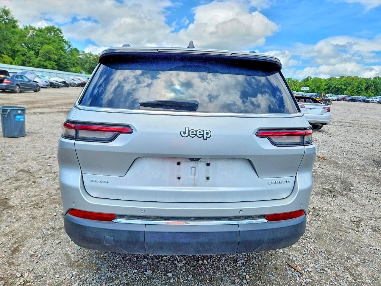 2025 Jeep Grand Cherokee L Laredo - Image 6